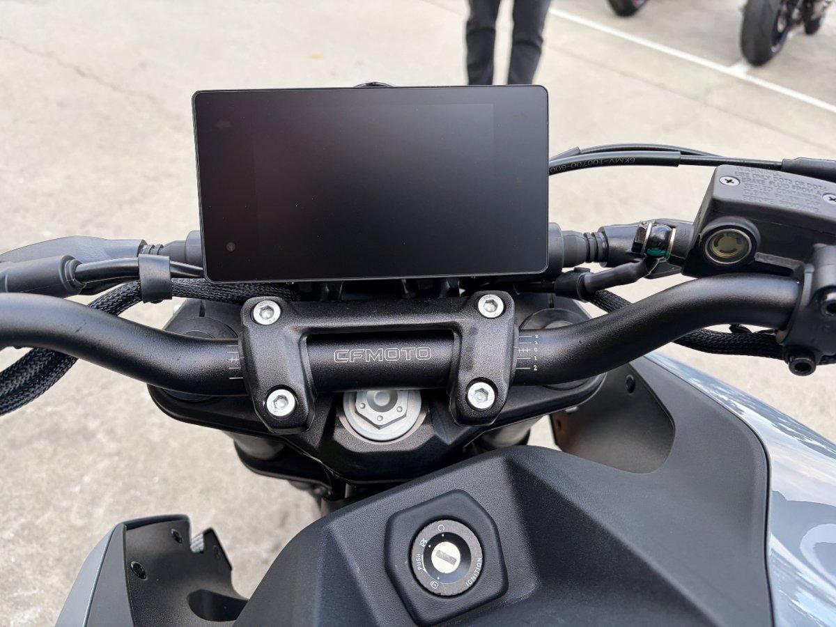 2025 CF MOTO 300 NK ABS ROAD