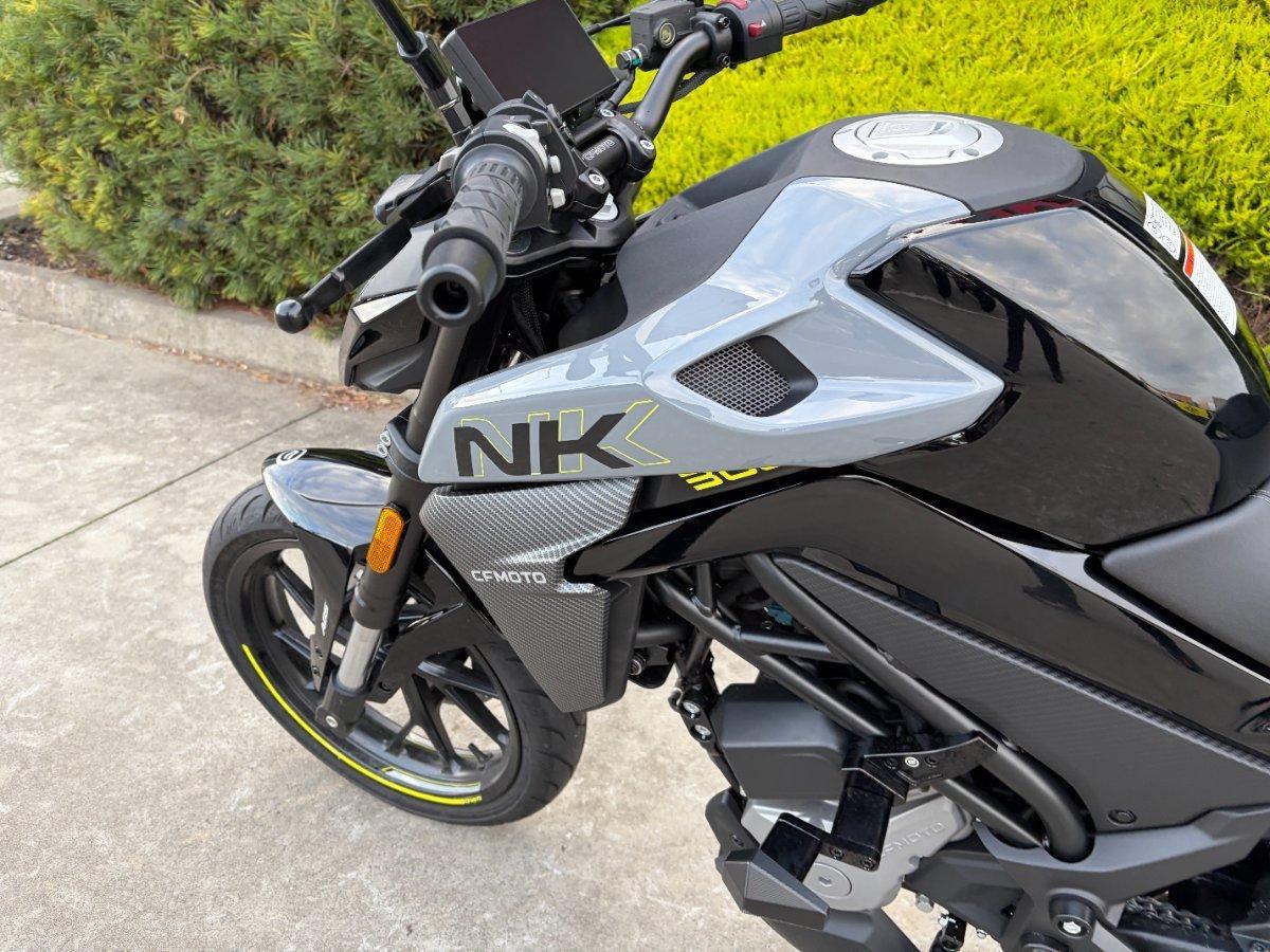 2025 CF MOTO 300 NK ABS ROAD