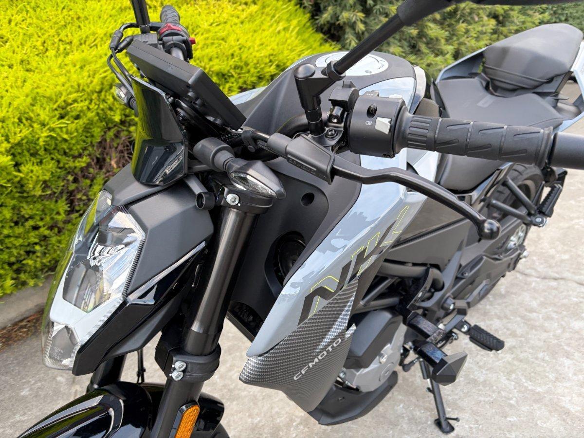 2025 CF MOTO 300 NK ABS ROAD
