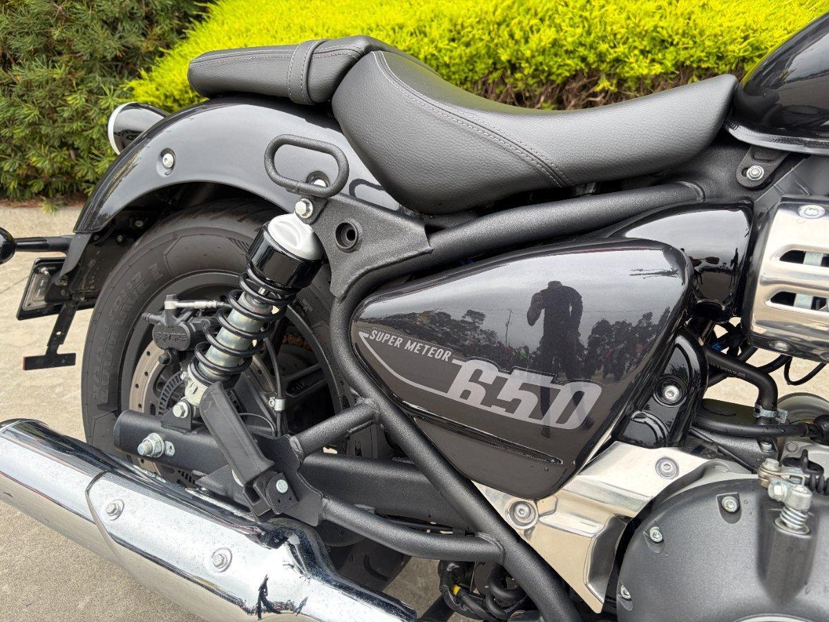 2025 ROYAL ENFIELD SUPER METEOR 650 ROAD