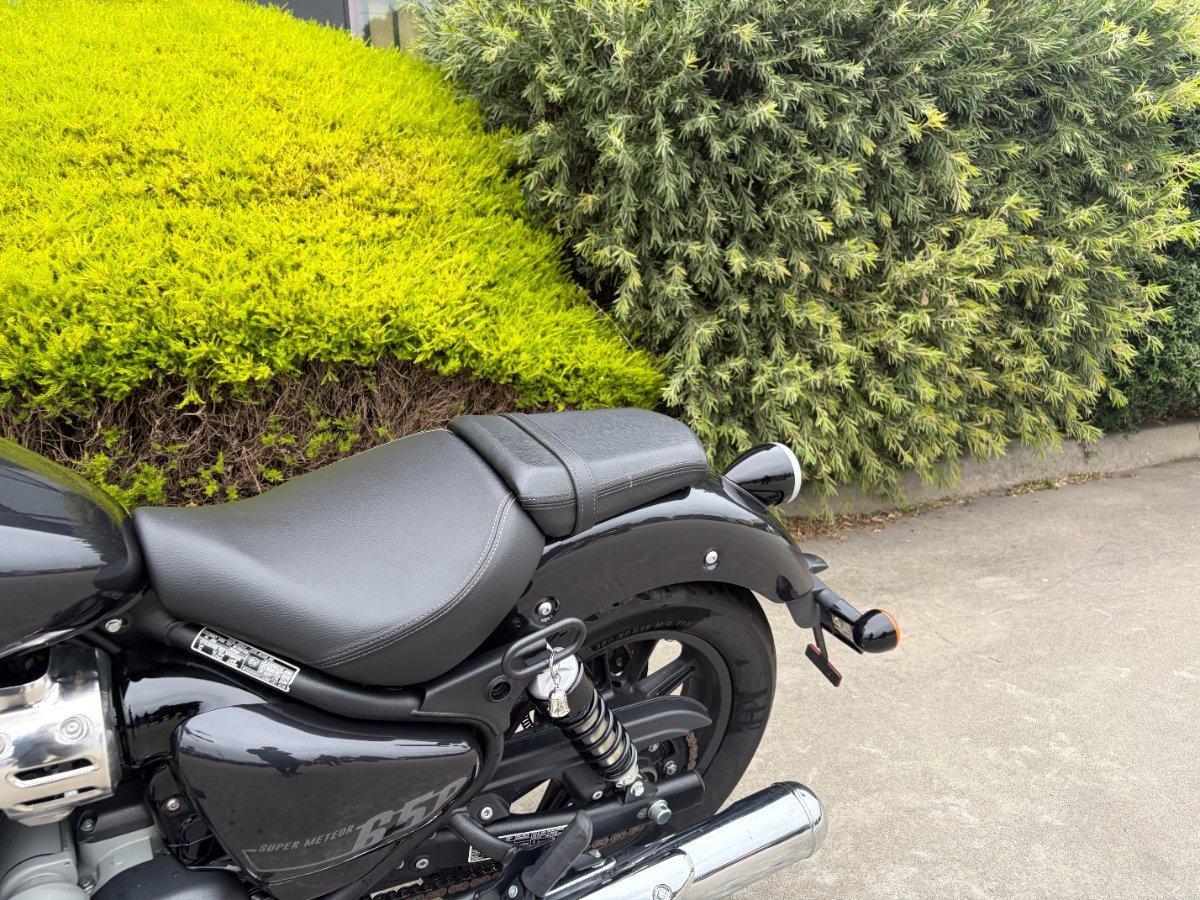 2025 ROYAL ENFIELD SUPER METEOR 650 ROAD
