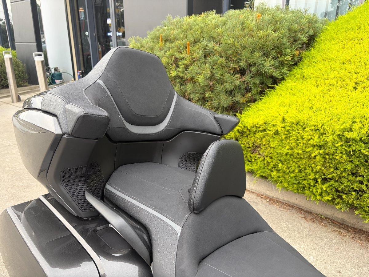 2025 HONDA GL1800DA ABS GOLDWING TOUR PRE TOURER
