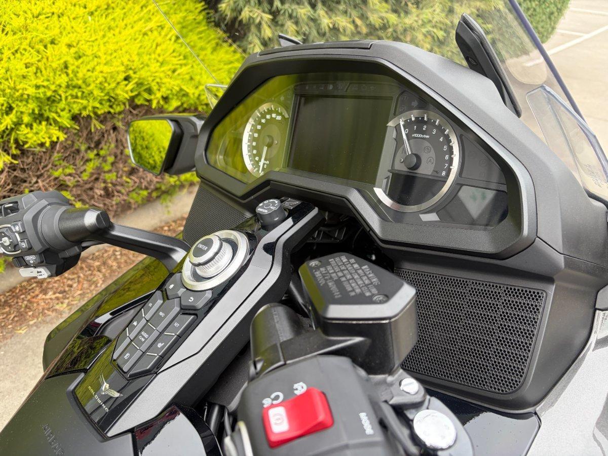 2025 HONDA GL1800DA ABS GOLDWING TOUR PRE TOURER