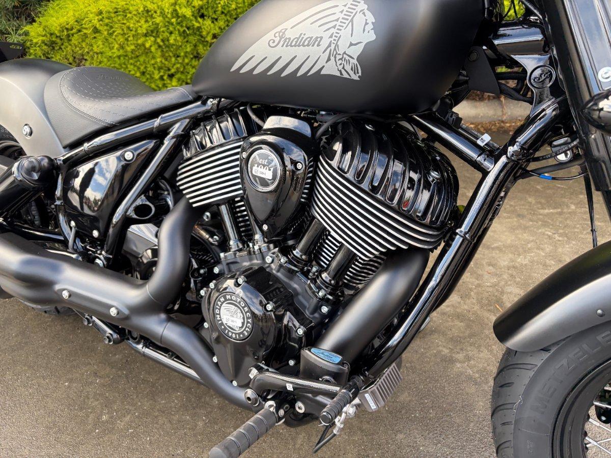 2026 INDIAN CHIEF BOBBER DARK HORSE 1890 CRUISER