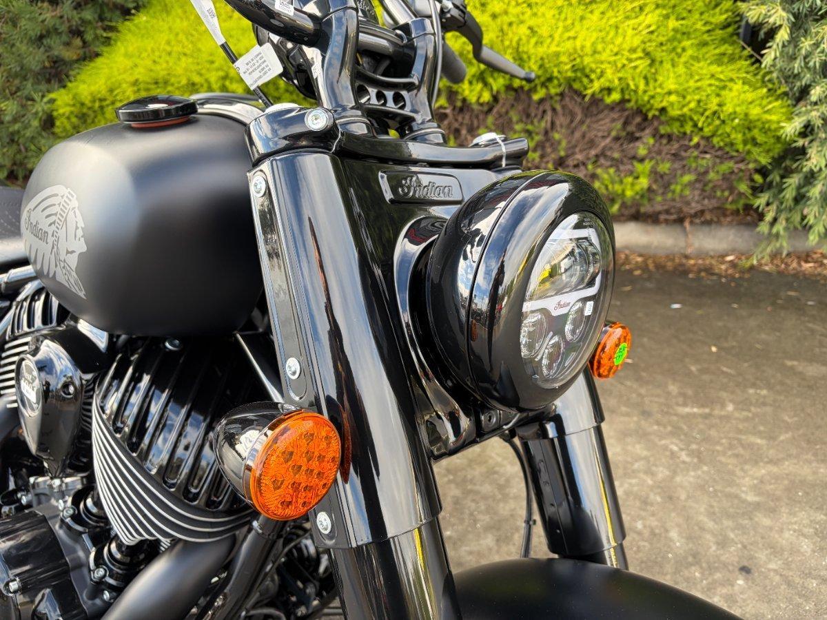 2026 INDIAN CHIEF BOBBER DARK HORSE 1890 CRUISER