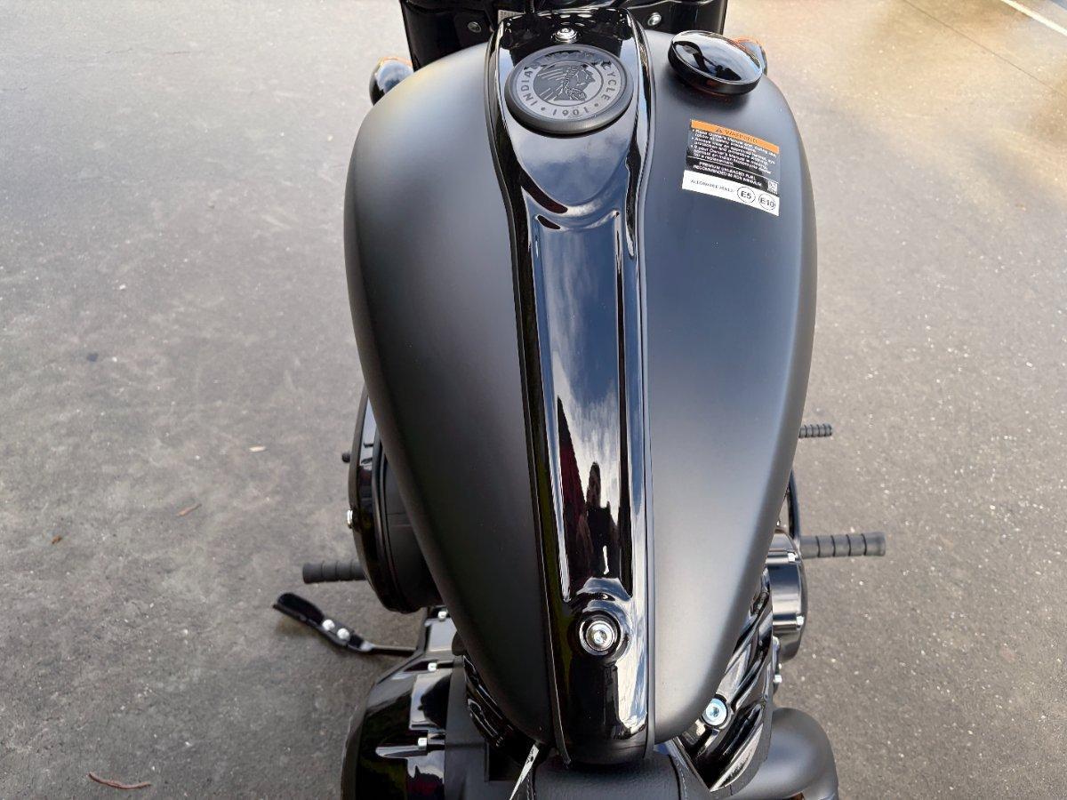 2026 INDIAN CHIEF BOBBER DARK HORSE 1890 CRUISER