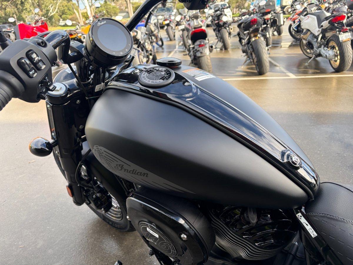 2026 INDIAN CHIEF BOBBER DARK HORSE 1890 CRUISER