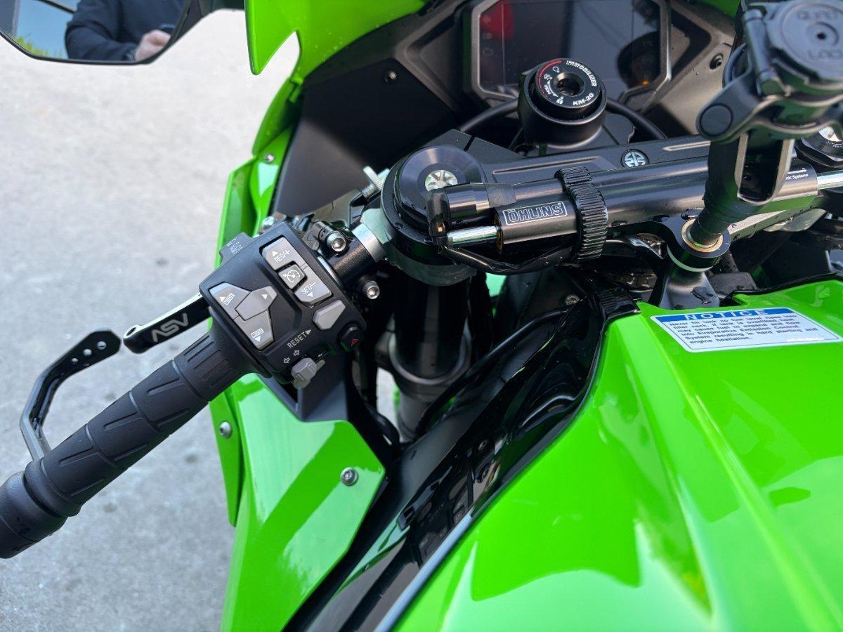 2025 KAWASAKI NINJA ZX-10R SPORTS