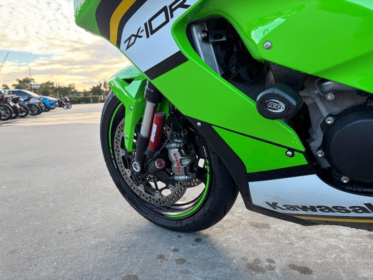2025 KAWASAKI NINJA ZX-10R SPORTS