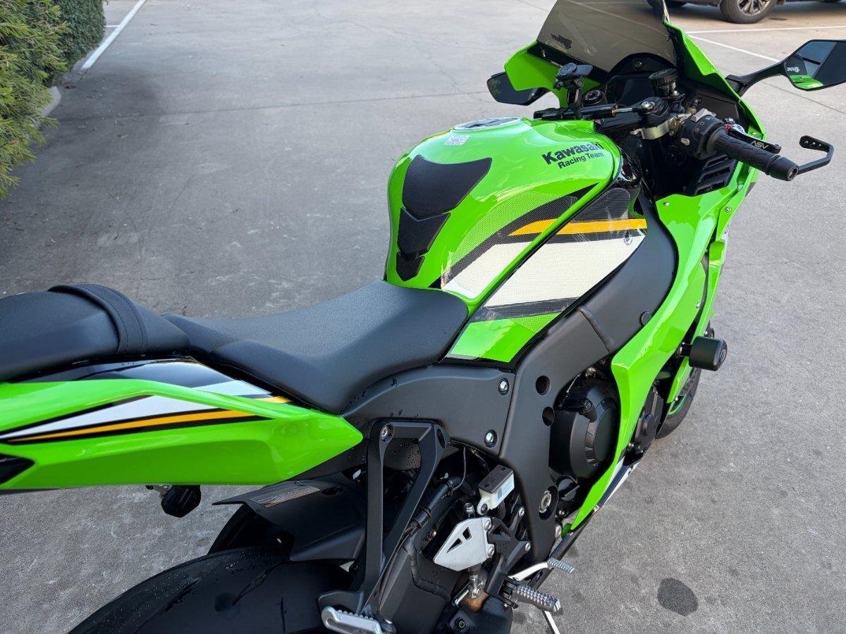 2025 KAWASAKI NINJA ZX-10R SPORTS