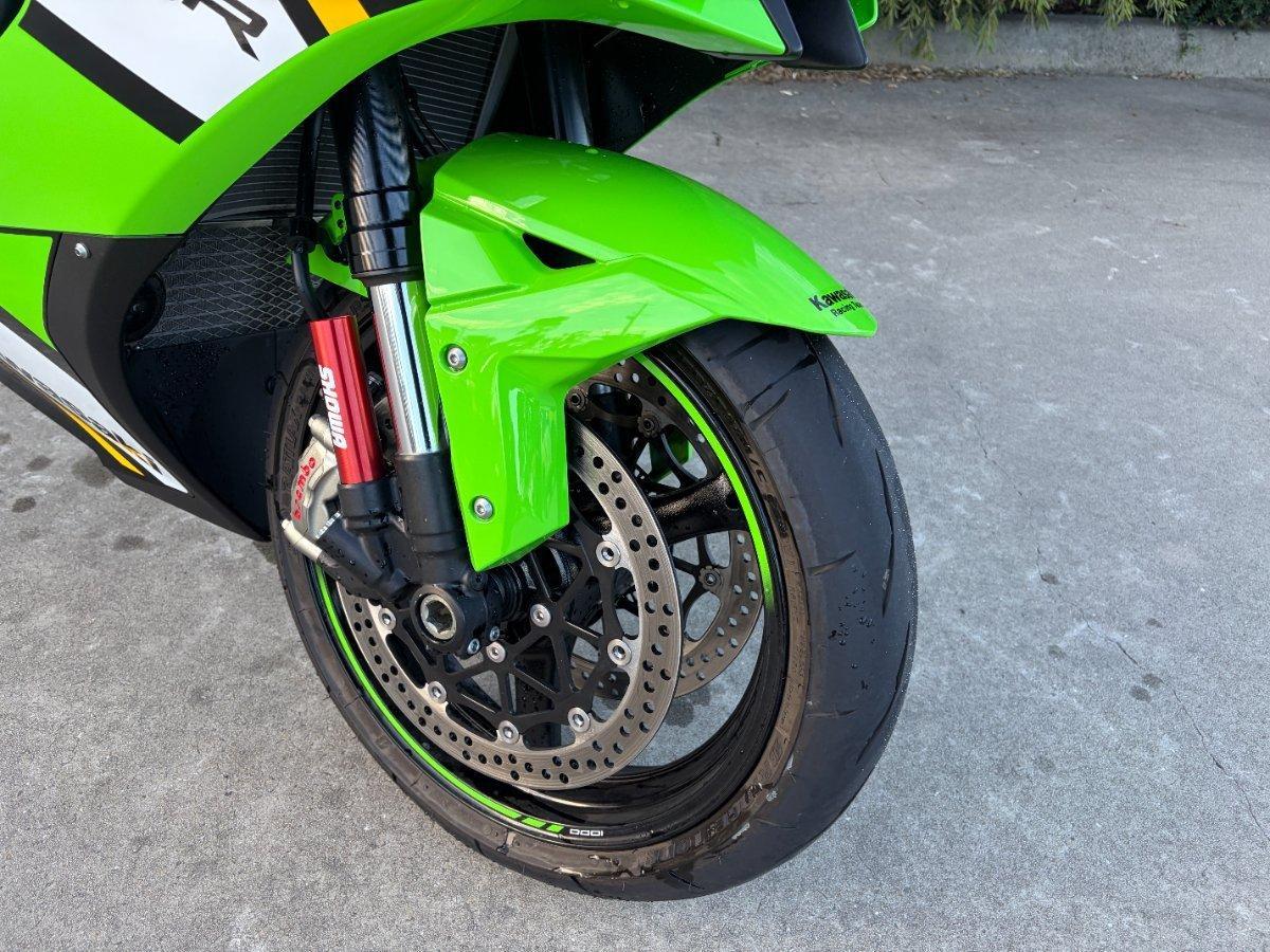 2025 KAWASAKI NINJA ZX-10R SPORTS