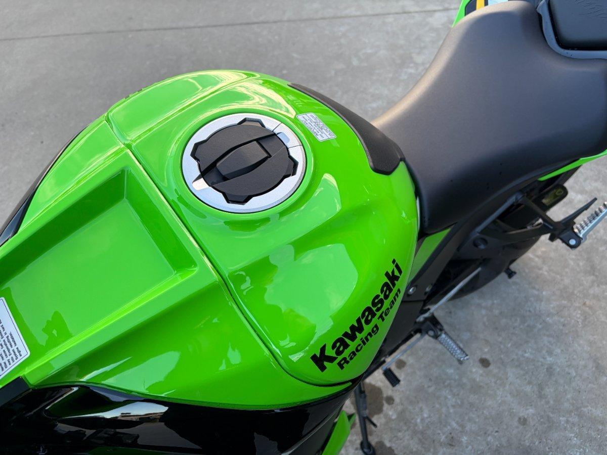 2025 KAWASAKI NINJA ZX-10R SPORTS