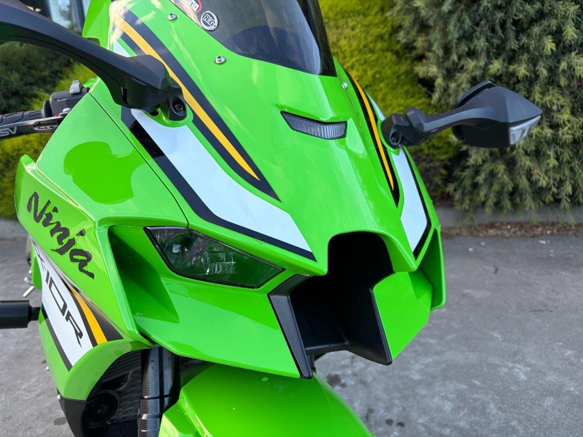 2025 KAWASAKI NINJA ZX-10R SPORTS