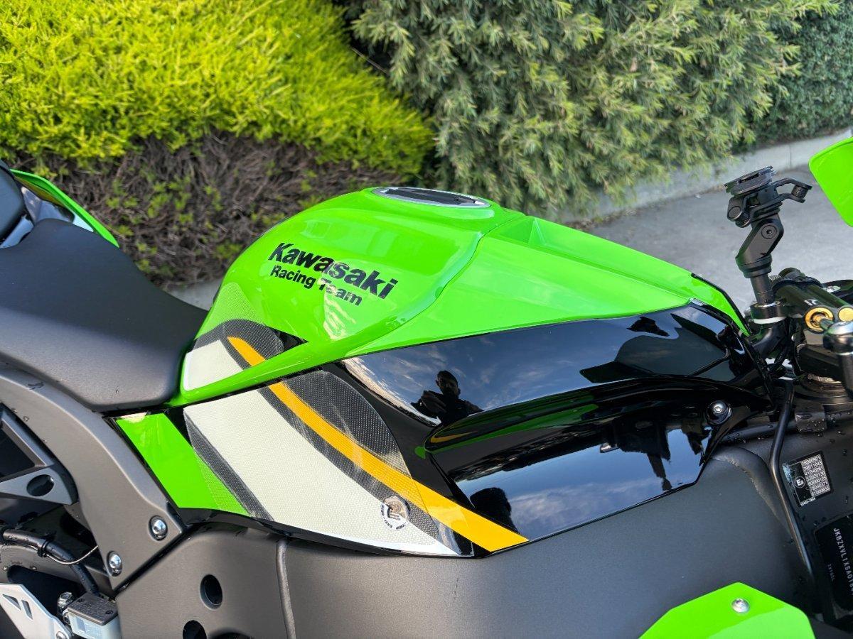 2025 KAWASAKI NINJA ZX-10R SPORTS