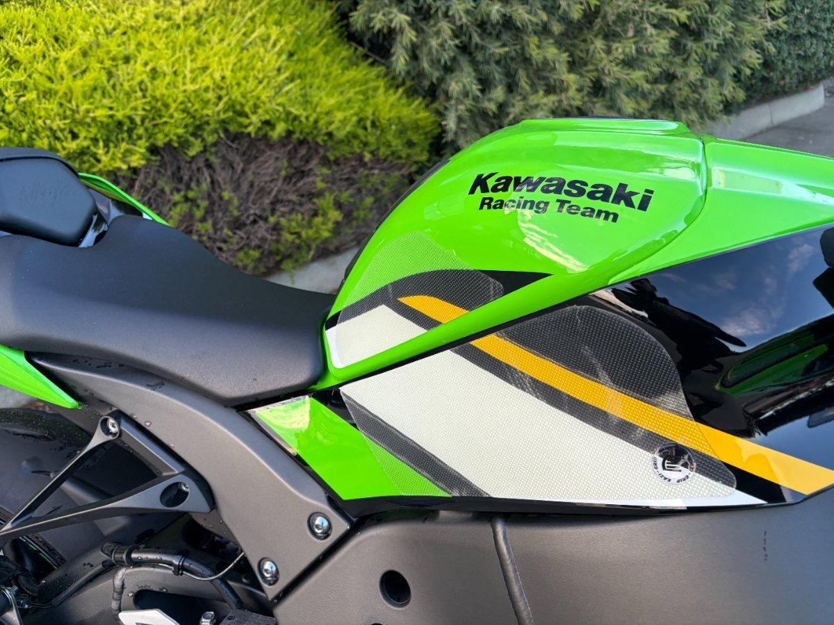 2025 KAWASAKI NINJA ZX-10R SPORTS