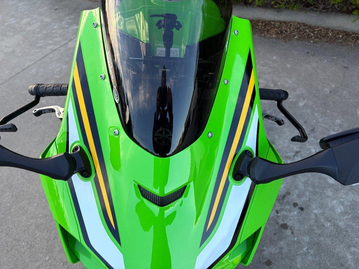 2025 KAWASAKI NINJA ZX-10R SPORTS