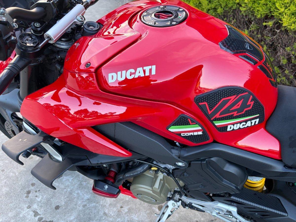 2020 DUCATI STREETFIGHTER V4 SPORTS