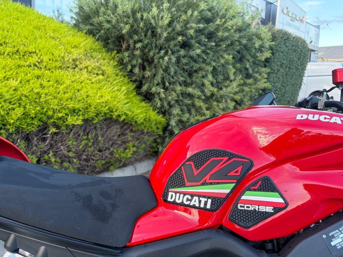 2020 DUCATI STREETFIGHTER V4 SPORTS