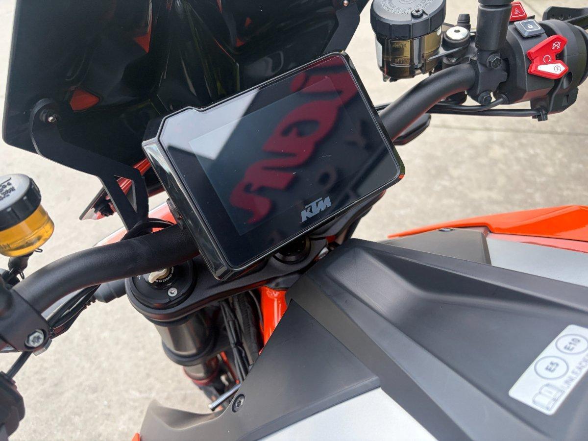 2023 KTM 1290 SUPER DUKE R SPORTS