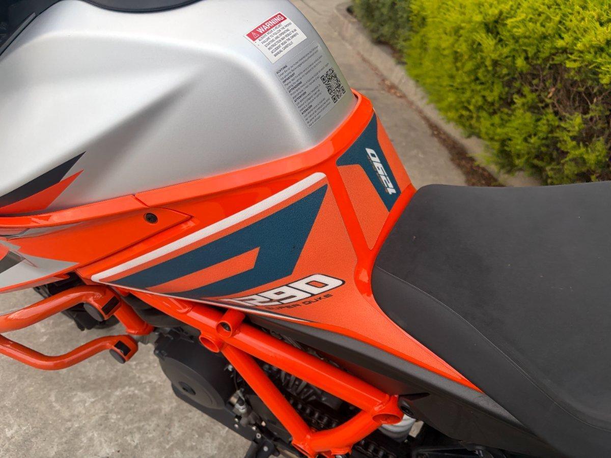 2023 KTM 1290 SUPER DUKE R SPORTS