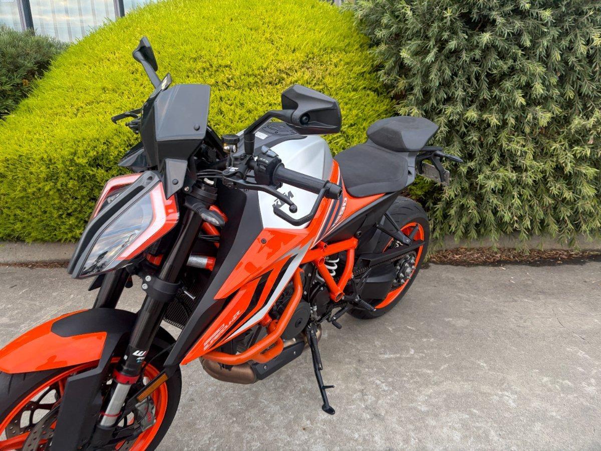 2023 KTM 1290 SUPER DUKE R SPORTS