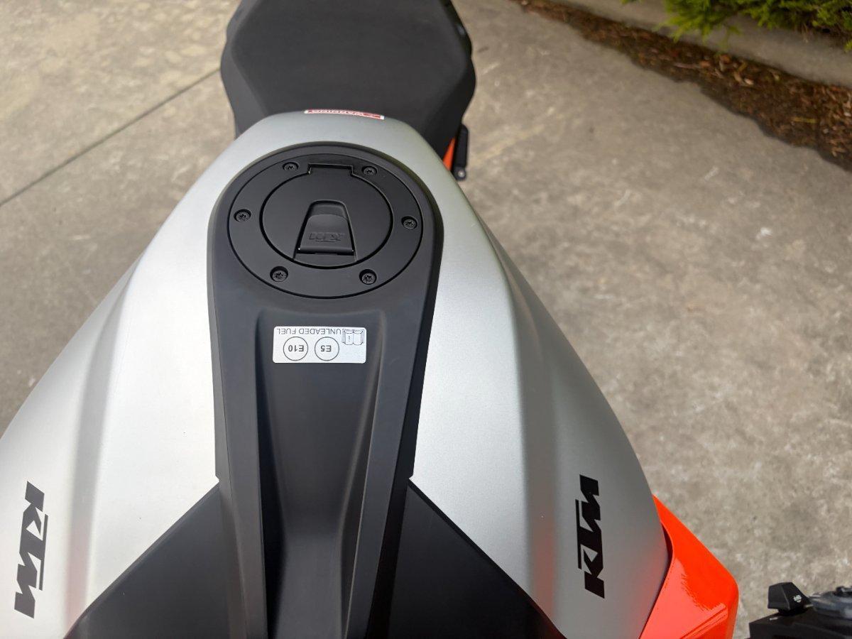 2023 KTM 1290 SUPER DUKE R SPORTS