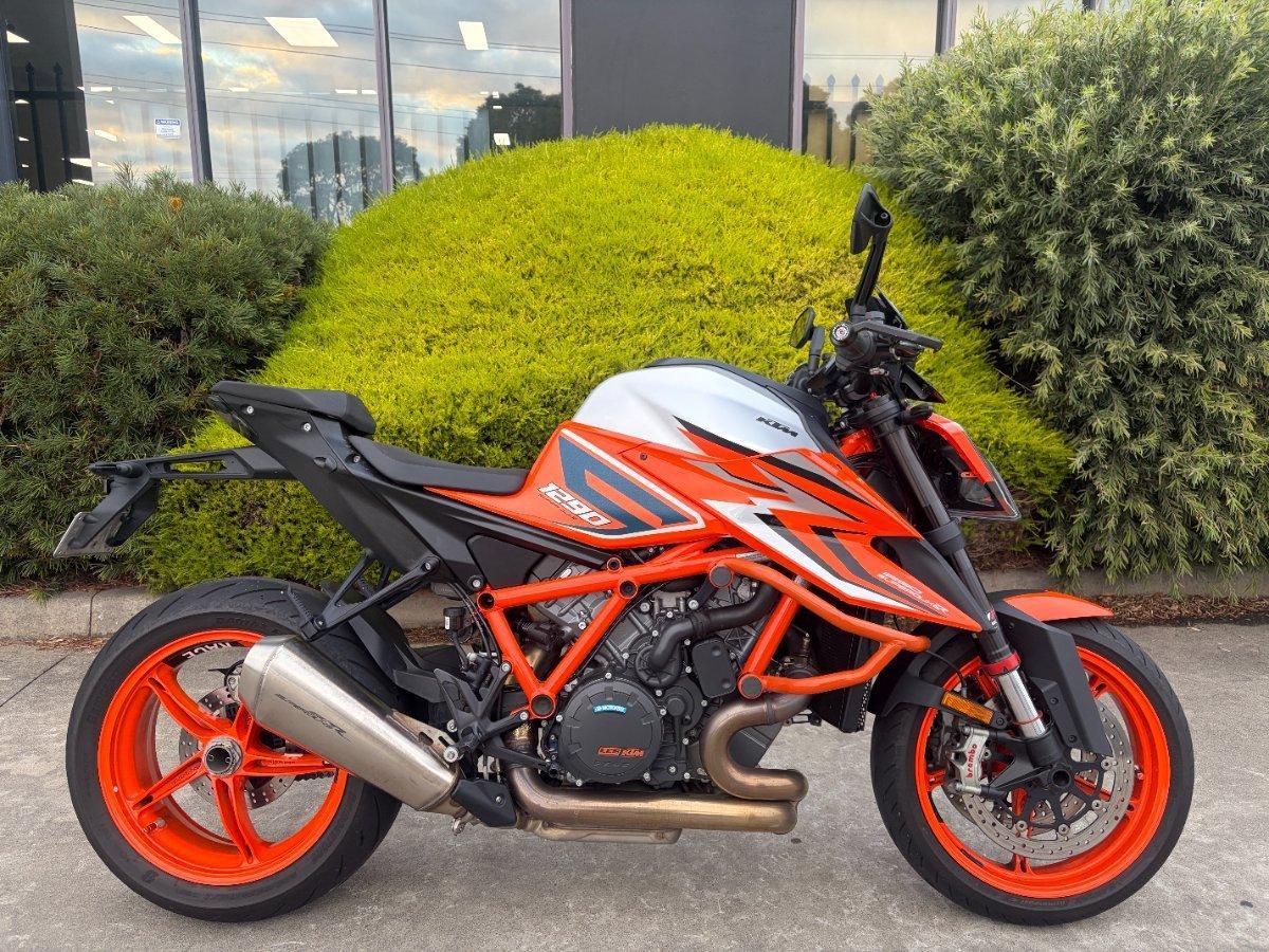 2023 KTM 1290 SUPER DUKE R SPORTS