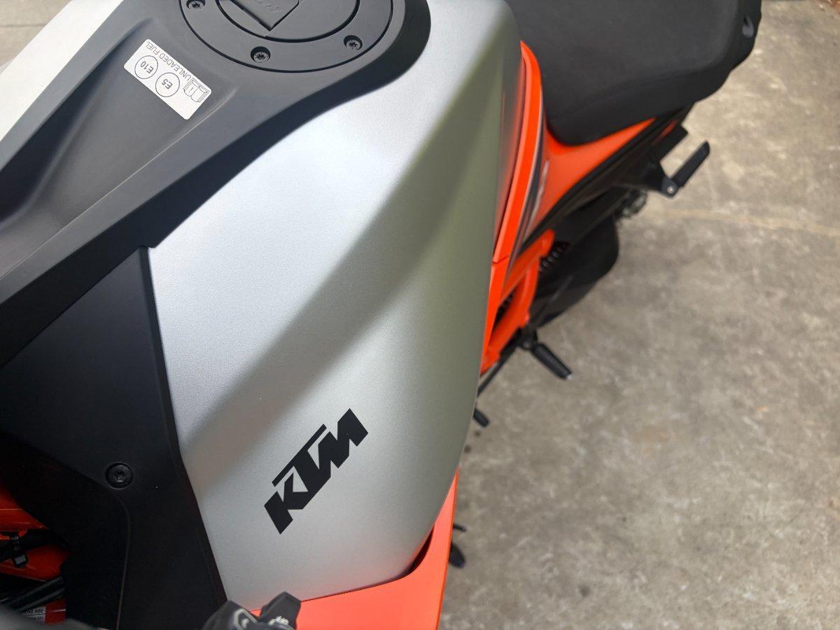 2023 KTM 1290 SUPER DUKE R SPORTS