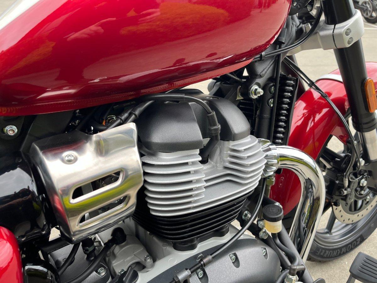 2026 ROYAL ENFIELD SUPER METEOR 650 ROAD