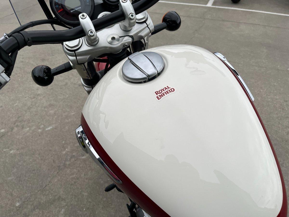 2026 ROYAL ENFIELD SUPER METEOR 650 ROAD