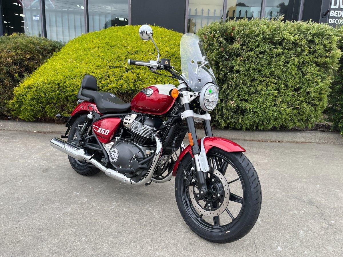 2026 ROYAL ENFIELD SUPER METEOR 650 ROAD
