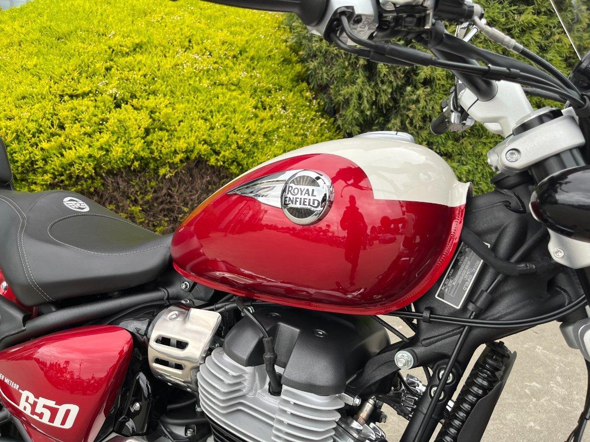 2026 ROYAL ENFIELD SUPER METEOR 650 ROAD