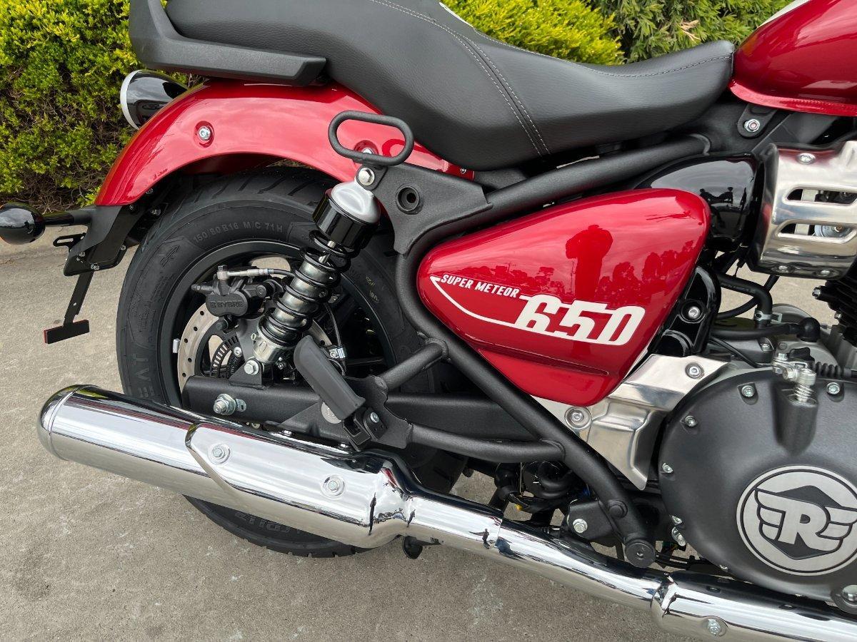 2026 ROYAL ENFIELD SUPER METEOR 650 ROAD