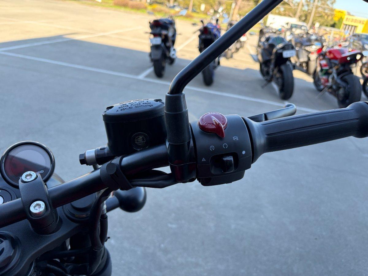 2025 ROYAL ENFIELD HUNTER 350 ROAD