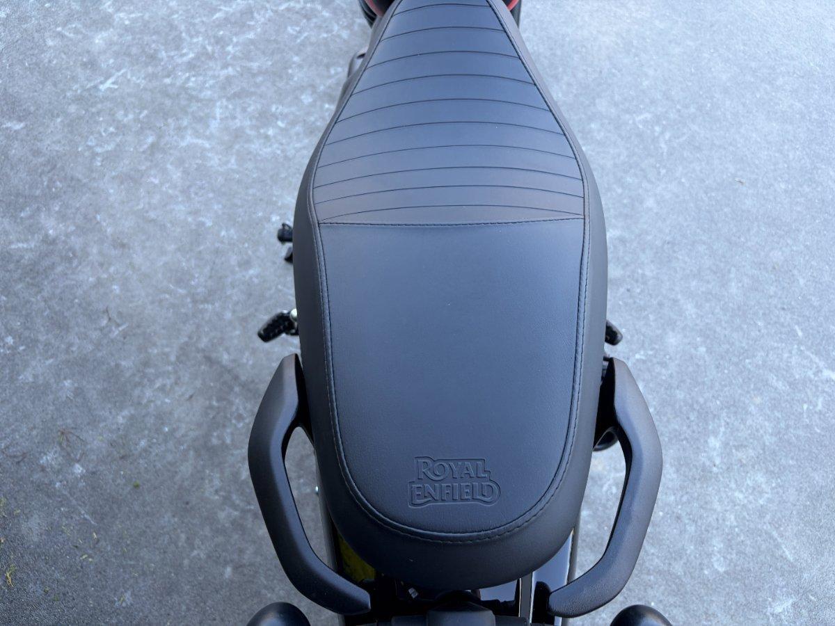 2025 ROYAL ENFIELD HUNTER 350 ROAD