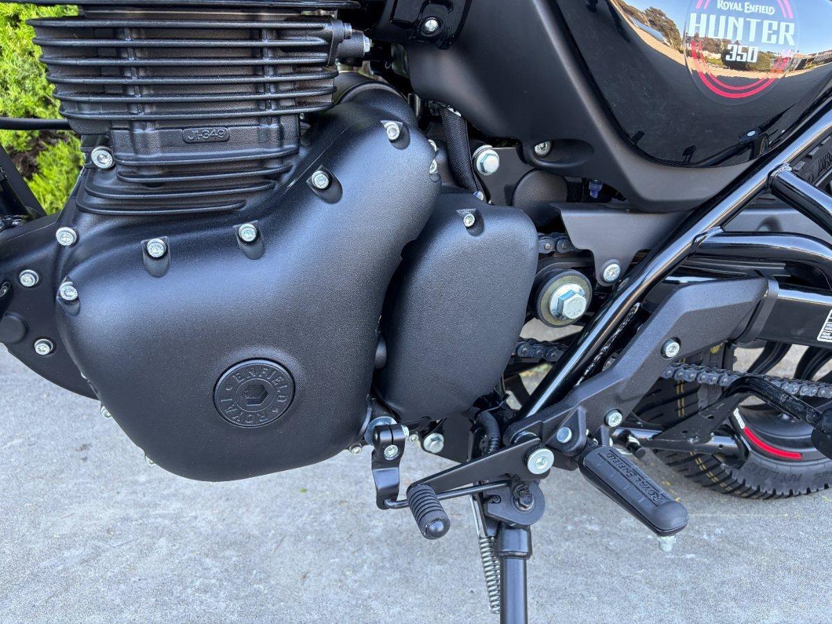 2025 ROYAL ENFIELD HUNTER 350 ROAD