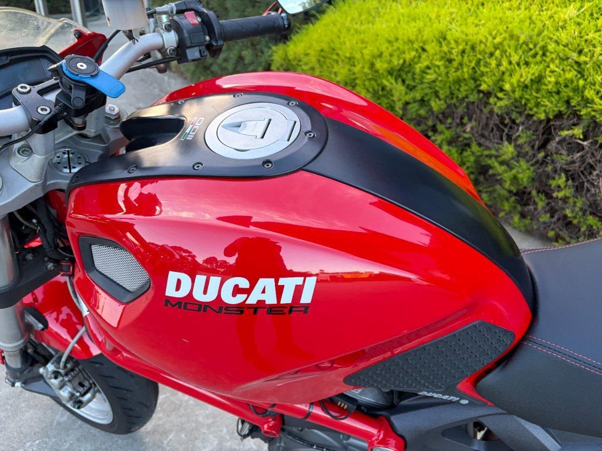 2009 DUCATI MONSTER 1100 ROAD