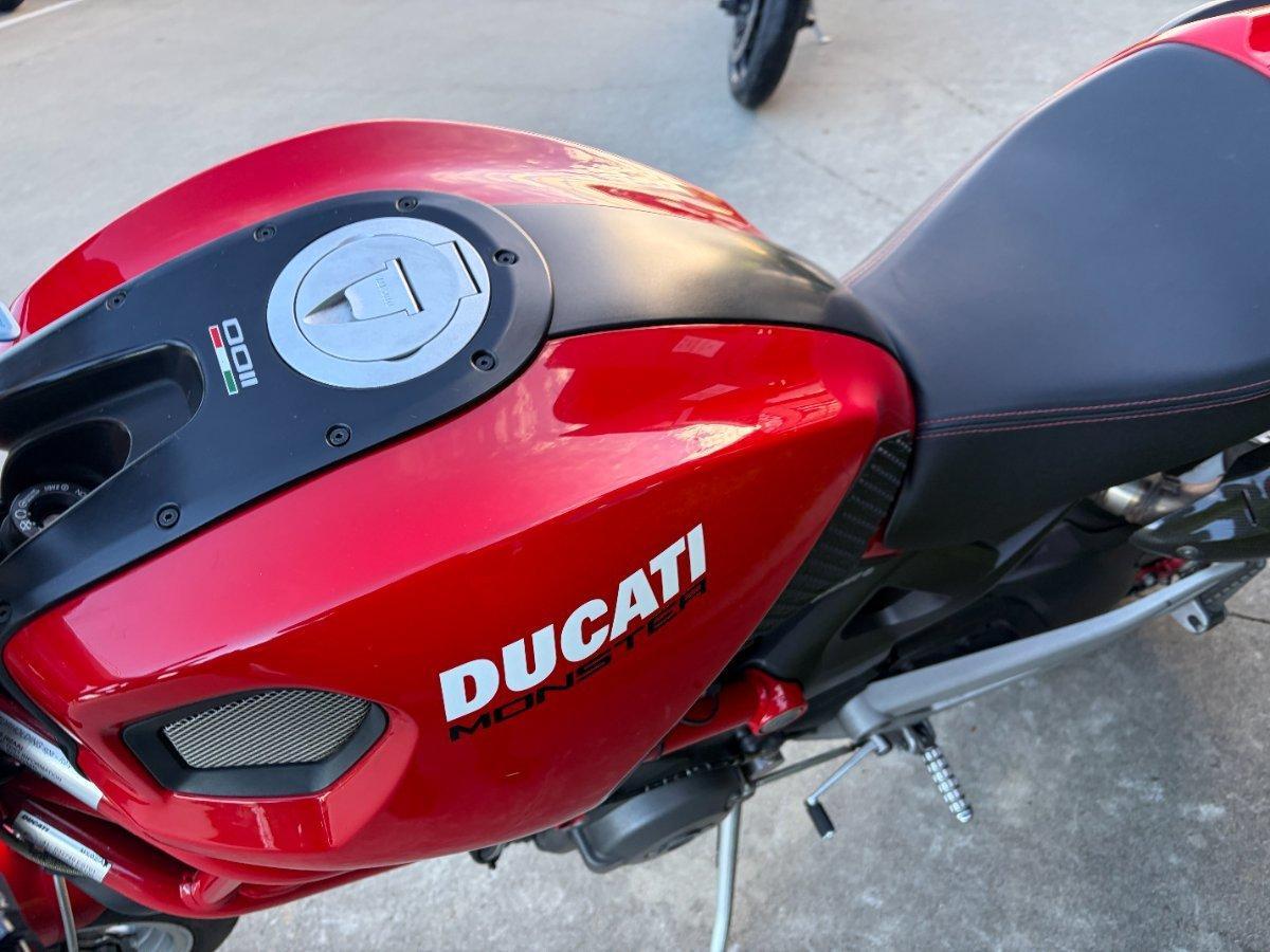 2009 DUCATI MONSTER 1100 ROAD