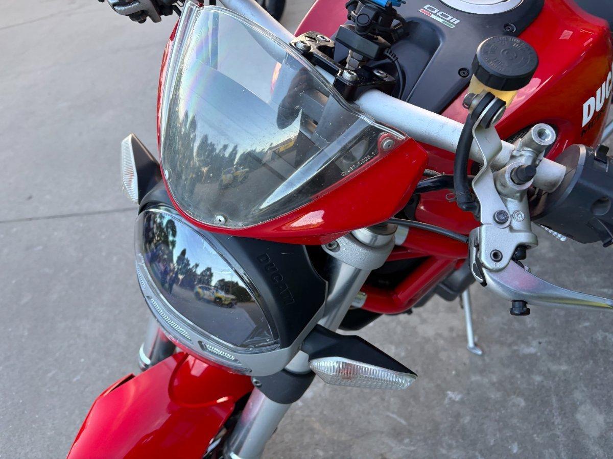 2009 DUCATI MONSTER 1100 ROAD