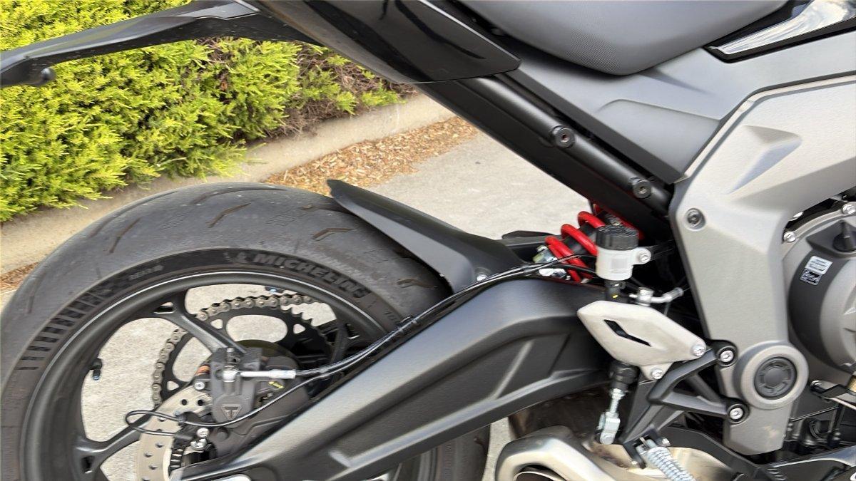 2025 TRIUMPH DAYTONA 660 (LAMS) ROAD