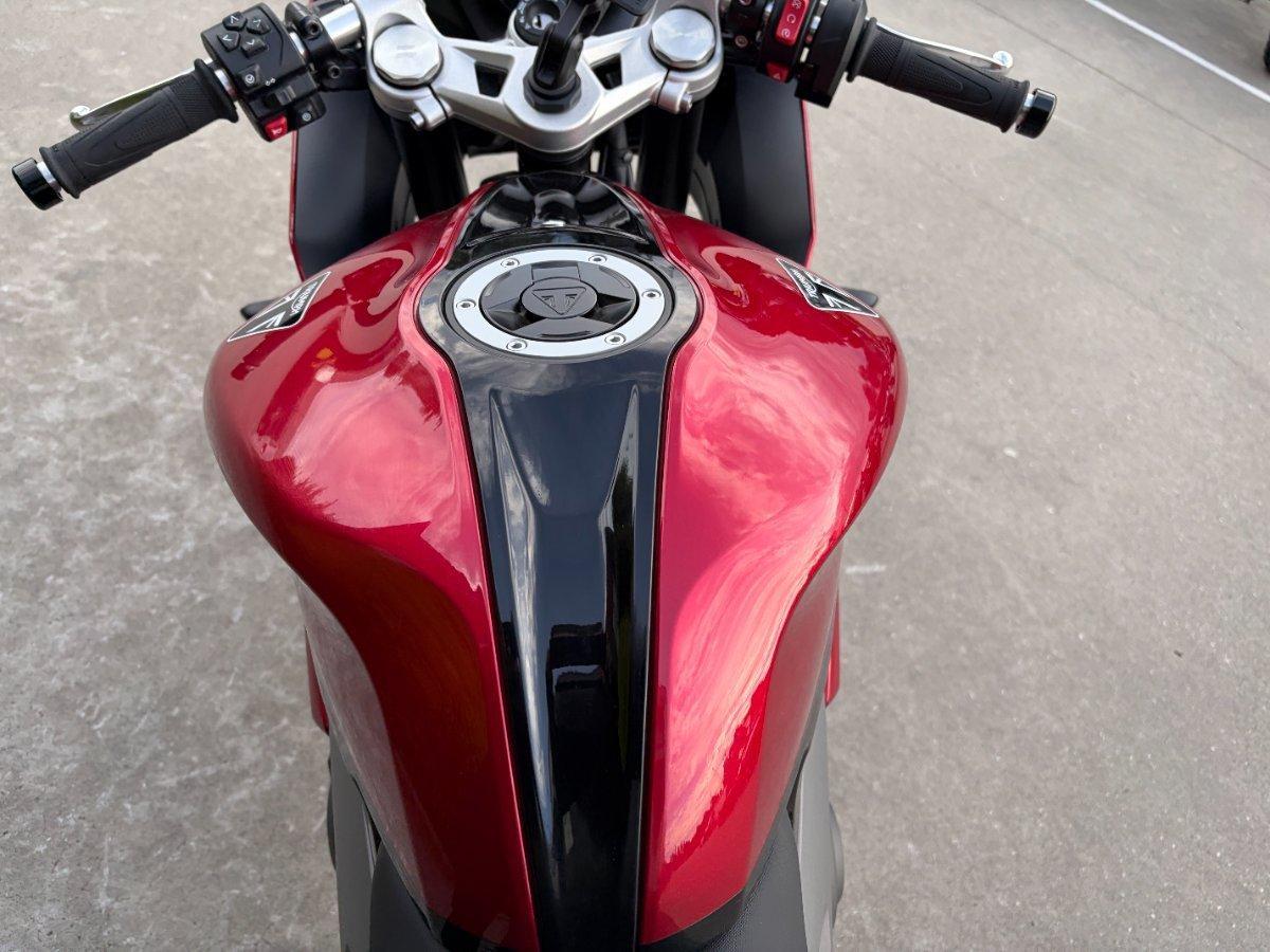 2025 TRIUMPH DAYTONA 660 (LAMS) ROAD