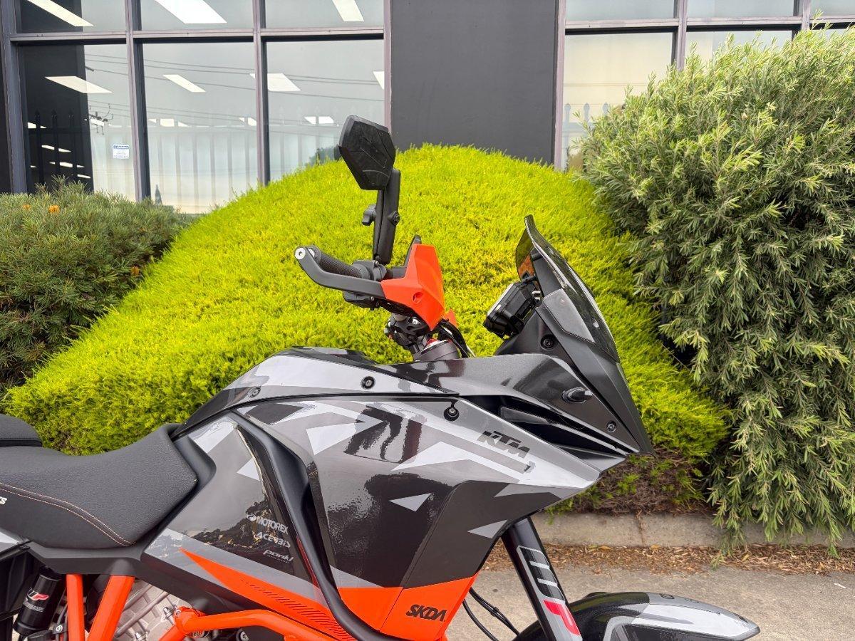 2018 KTM 1090 ADVENTURE R DUAL SPORTS