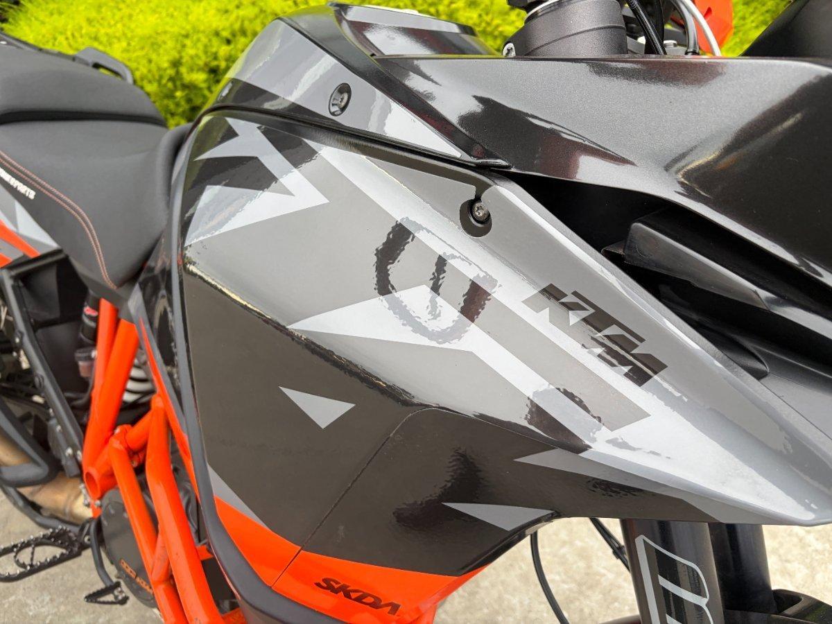 2018 KTM 1090 ADVENTURE R DUAL SPORTS
