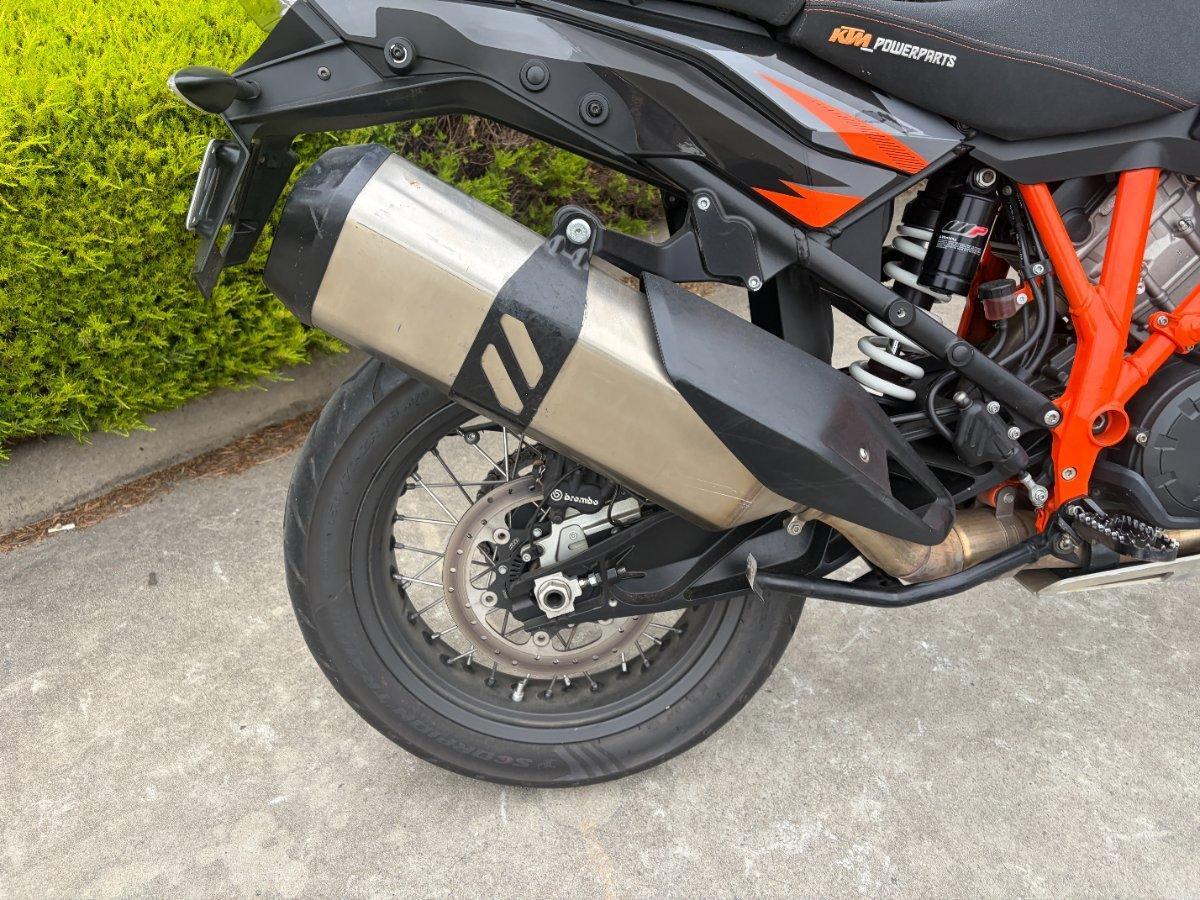2018 KTM 1090 ADVENTURE R DUAL SPORTS