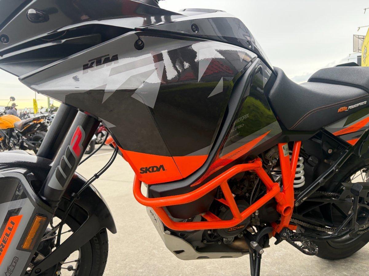 2018 KTM 1090 ADVENTURE R DUAL SPORTS