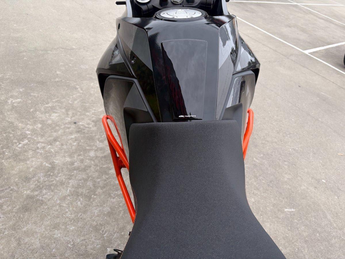 2018 KTM 1090 ADVENTURE R DUAL SPORTS