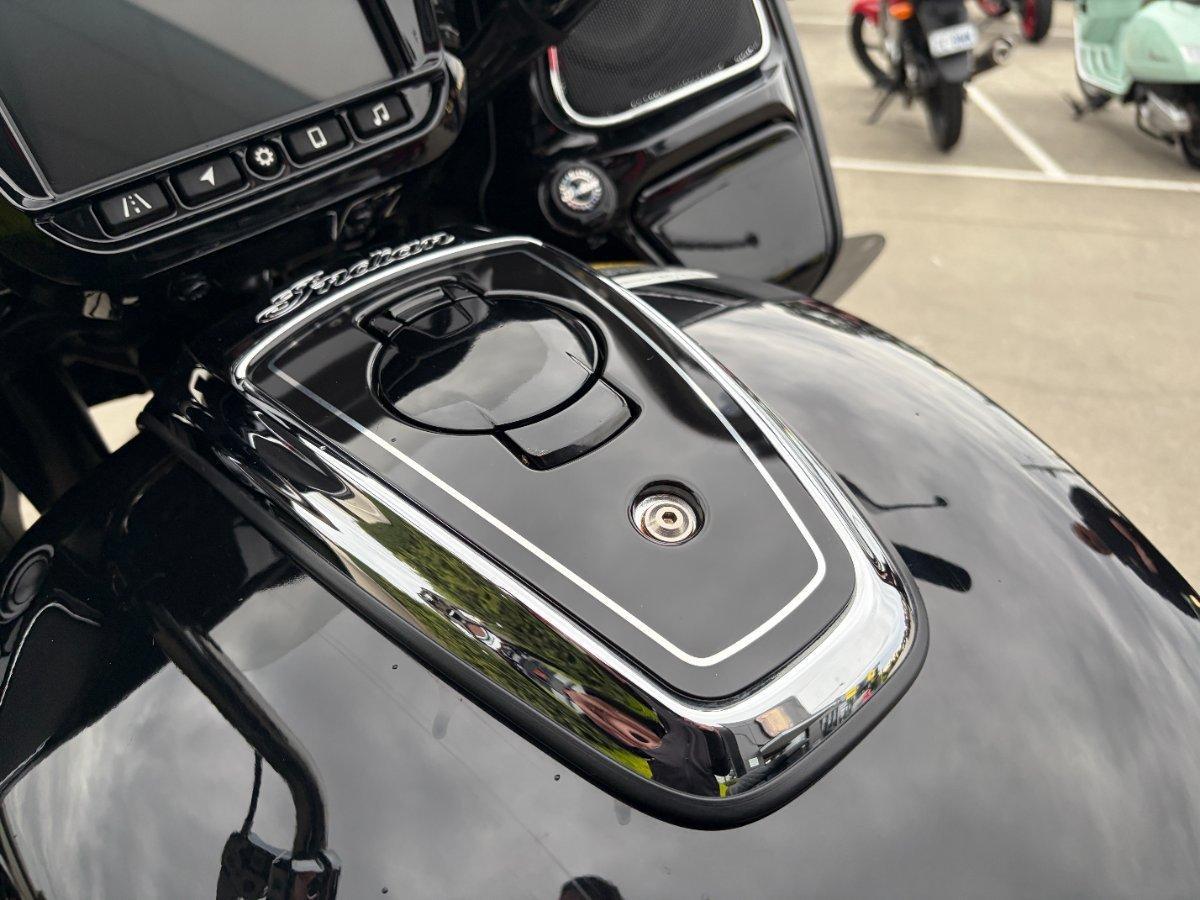 2023 INDIAN PURSUIT LIMITED PREMIUM ROAD