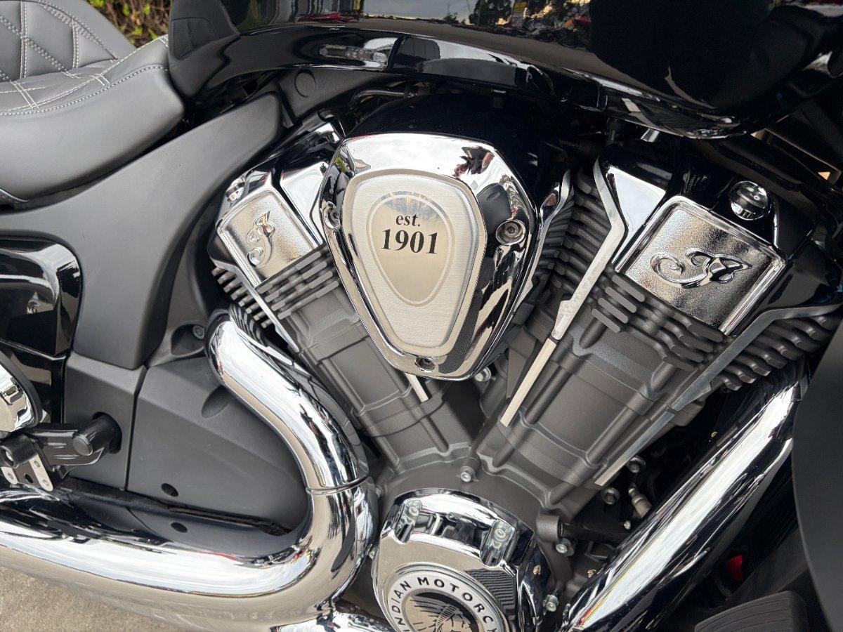 2023 INDIAN PURSUIT LIMITED PREMIUM ROAD
