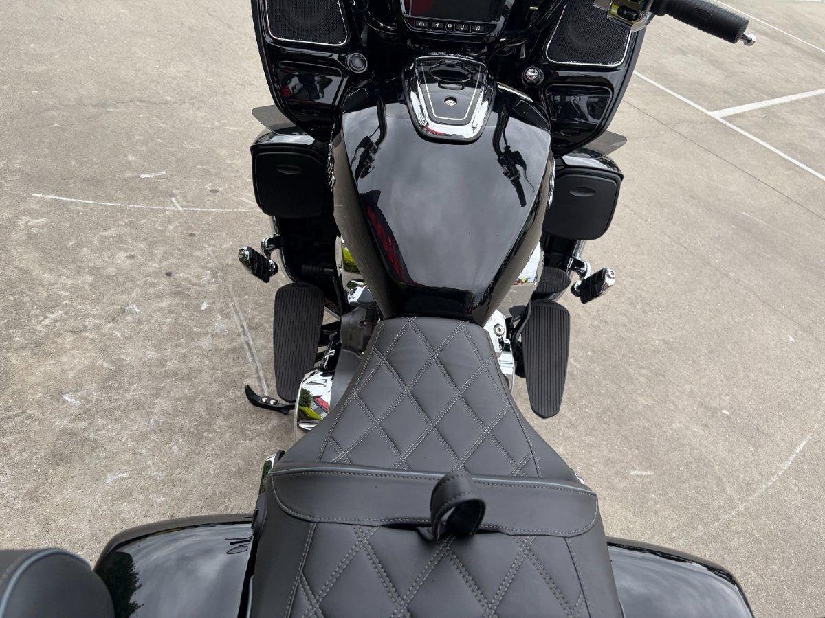 2023 INDIAN PURSUIT LIMITED PREMIUM ROAD
