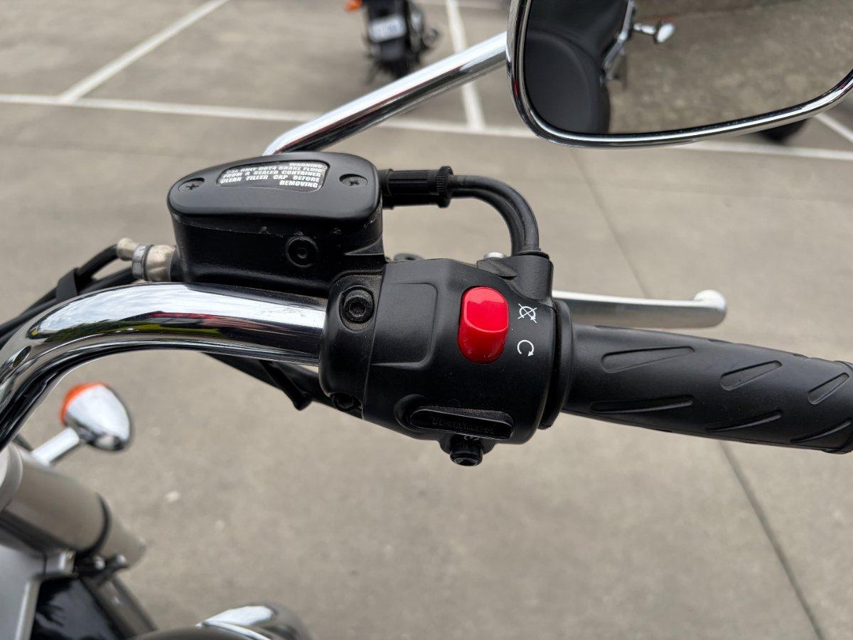2013 TRIUMPH AMERICA CRUISER